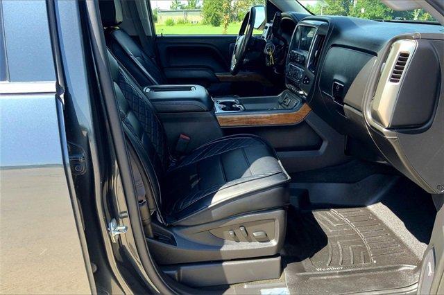 2017 Chevrolet Silverado 1500 Vehicle Photo in TOPEKA, KS 66609-0000