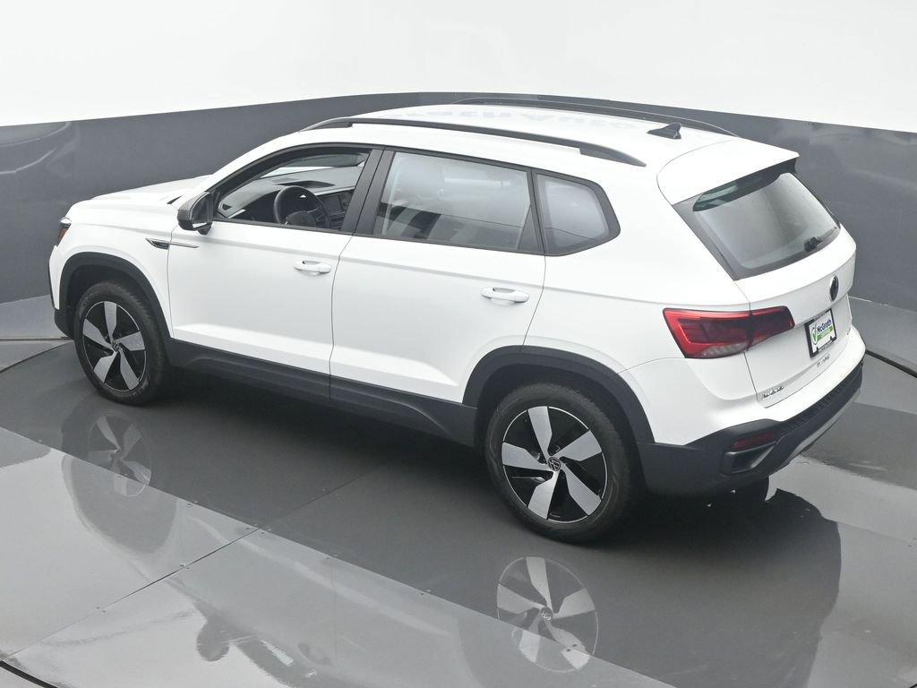 2023 Volkswagen Taos Vehicle Photo in Marion, IA 52302