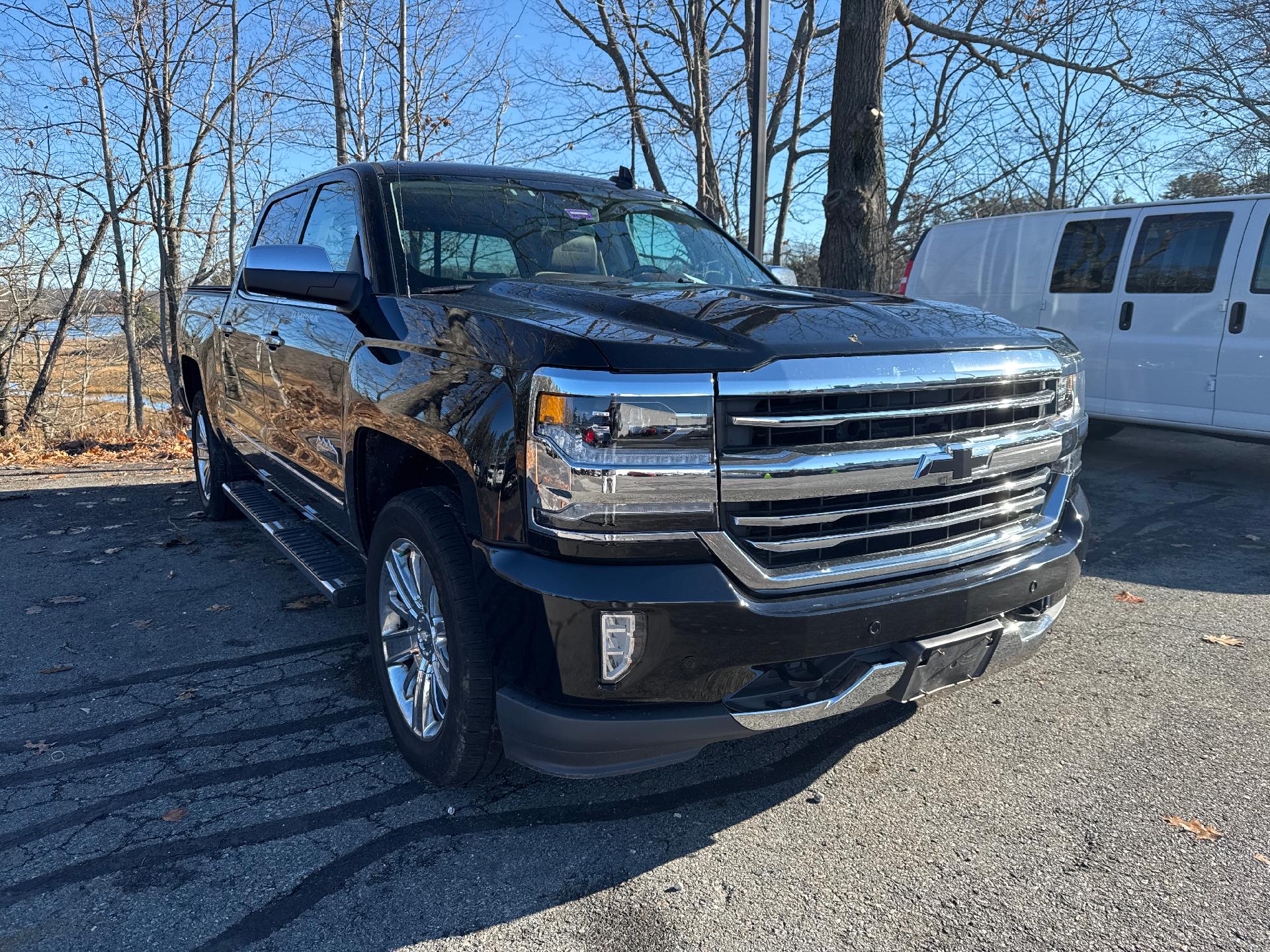 2018 Chevrolet Silverado 1500 Vehicle Photo in SOUTH PORTLAND, ME 04106-1997