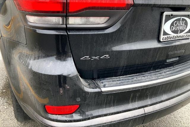 2020 Jeep Grand Cherokee Vehicle Photo in Kansas City, MO 64114