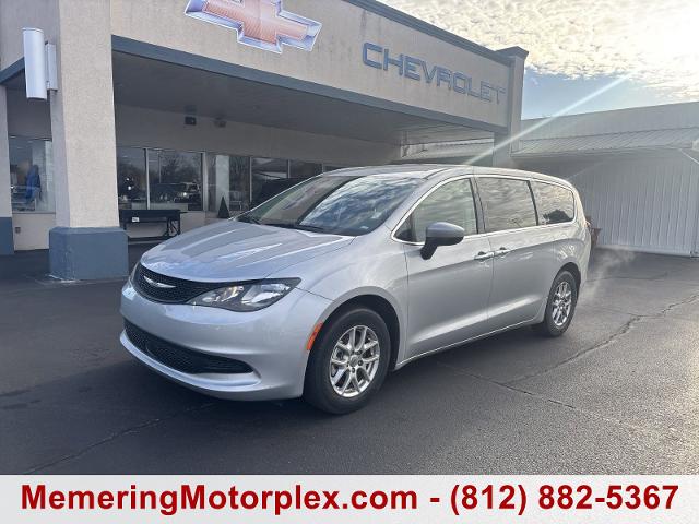 2022 Chrysler Voyager Vehicle Photo in VINCENNES, IN 47591-5519