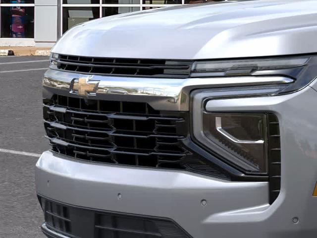 2025 Chevrolet Tahoe Vehicle Photo in MOON TOWNSHIP, PA 15108-2571