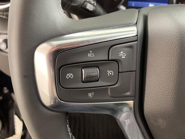 2025 Chevrolet Blazer Vehicle Photo in PHOENIX, AZ 85014-3381