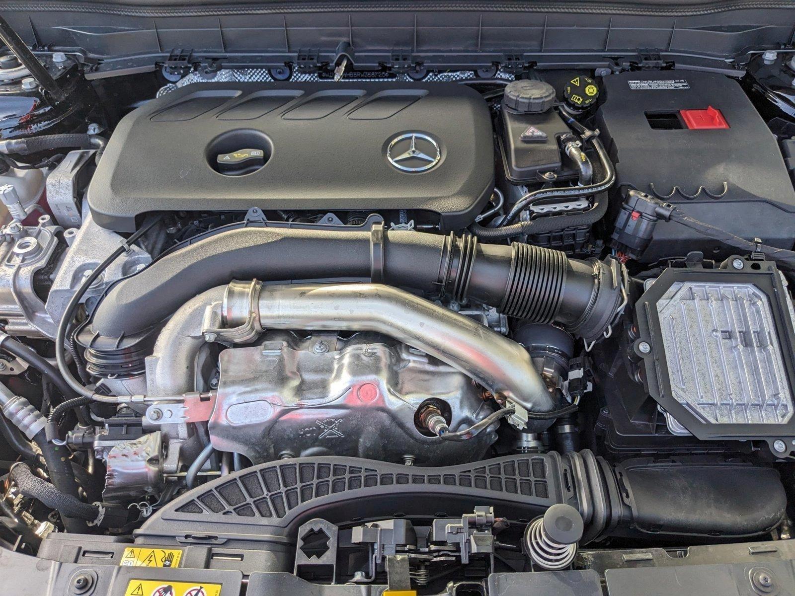 2024 Mercedes-Benz GLB Vehicle Photo in Delray Beach, FL 33444