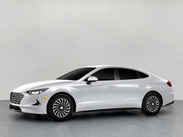 2023 Hyundai SONATA Hybrid Vehicle Photo in Green Bay, WI 54304