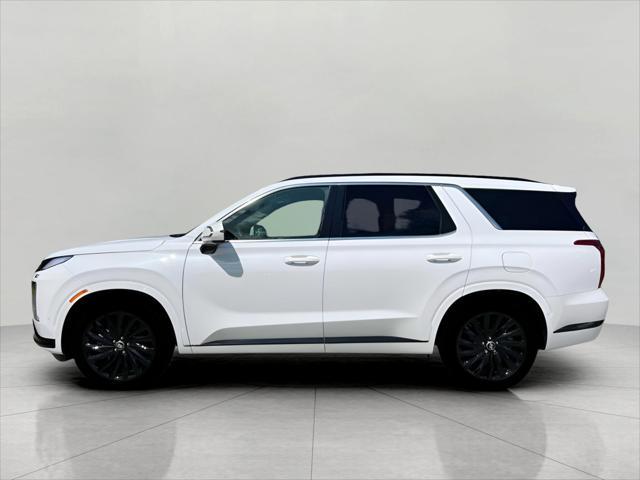 2025 Hyundai PALISADE Vehicle Photo in Green Bay, WI 54304