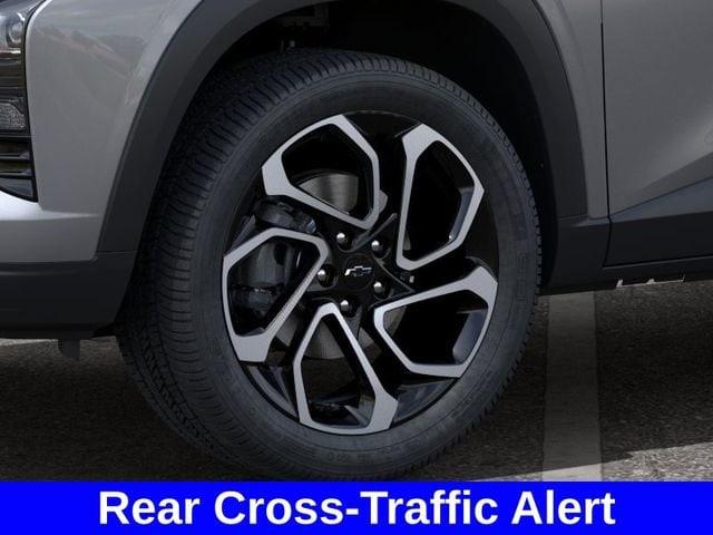 2025 Chevrolet Trax Vehicle Photo in BROCKTON, MA 02301-7113