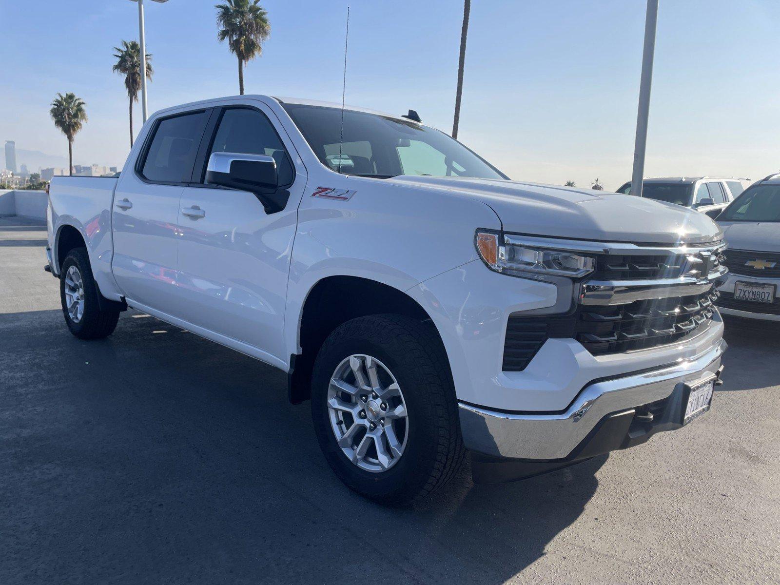 2025 Chevrolet Silverado 1500 Vehicle Photo in LOS ANGELES, CA 90007-3794