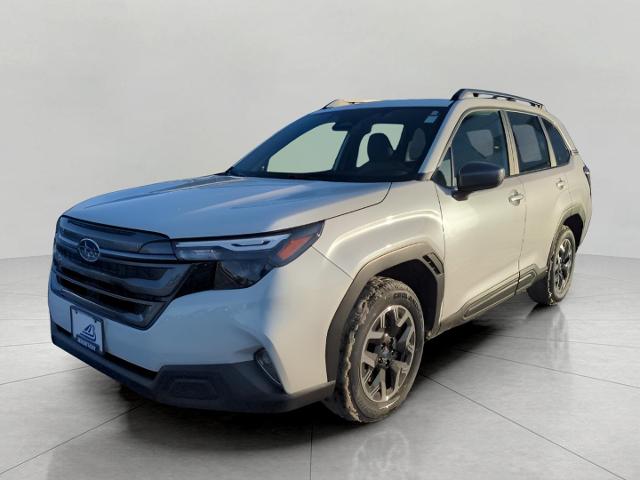 2025 Subaru Forester Vehicle Photo in Green Bay, WI 54304