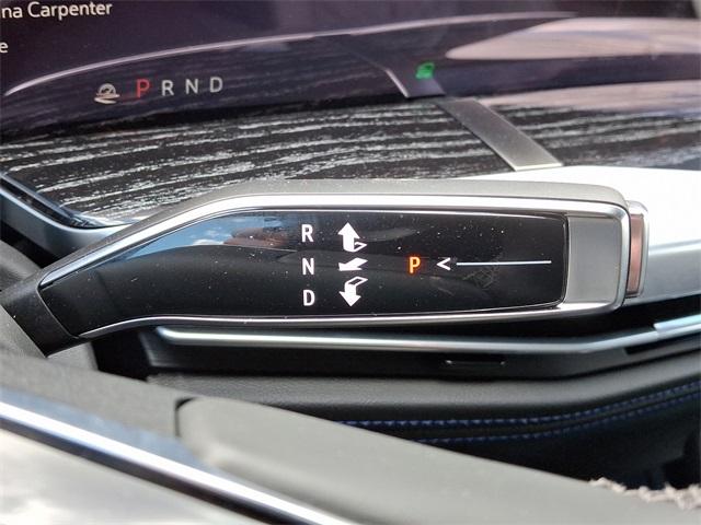 2025 Cadillac ESCALADE IQ Vehicle Photo in ALLENTOWN, PA 18103-7399