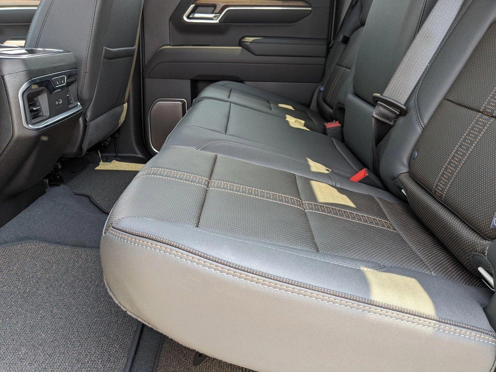2025 Chevrolet Silverado 1500 Vehicle Photo in ORLANDO, FL 32808-7998
