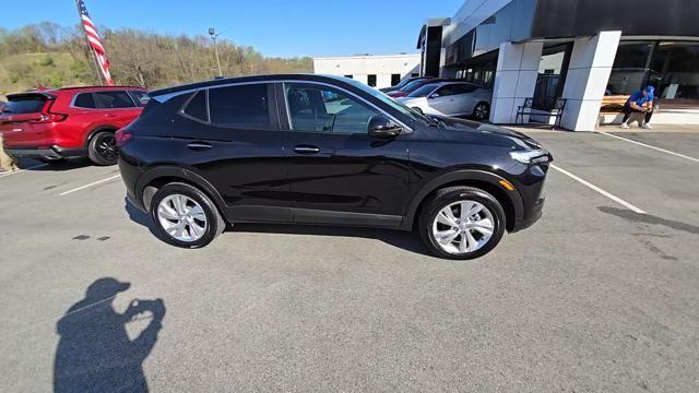 2024 Buick Encore GX Vehicle Photo in Pleasant Hills, PA 15236