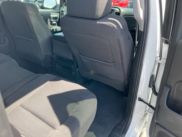 2018 Chevrolet Silverado 1500 Vehicle Photo in GREEN BAY, WI 54304-5303
