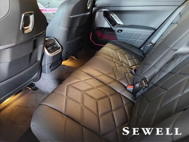2025 BMW 750e xDrive Vehicle Photo in PLANO, TX 75024