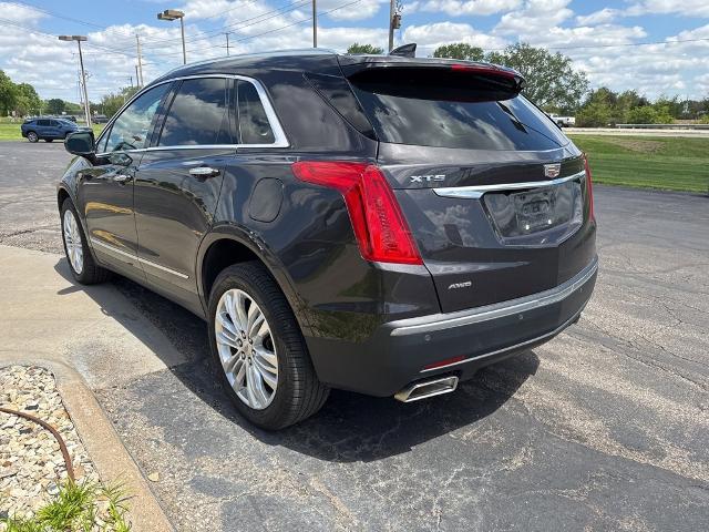 2018 Cadillac XT5 Vehicle Photo in MANHATTAN, KS 66502-5036