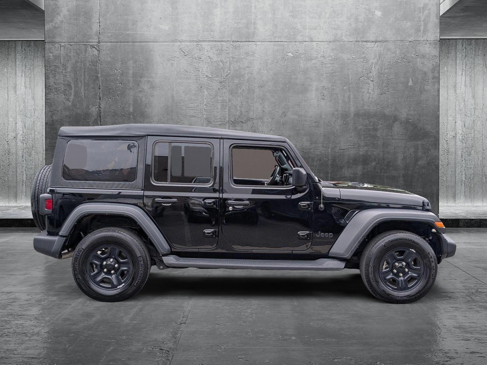 2023 Jeep Wrangler Vehicle Photo in Valencia, CA 91355