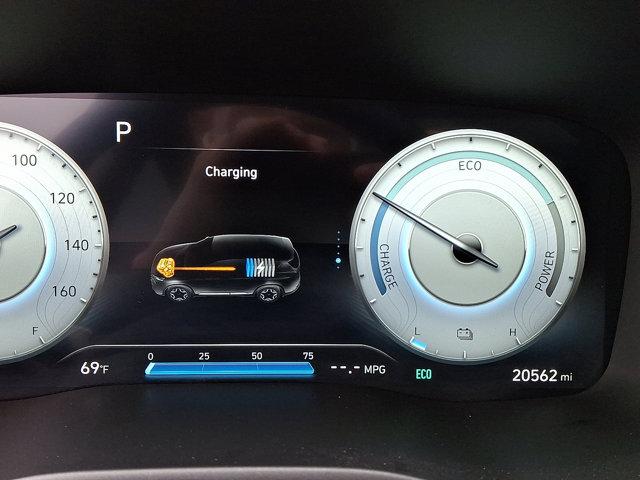 2023 Hyundai SANTA FE Plug-In Hybrid Vehicle Photo in Philadelphia, PA 19116
