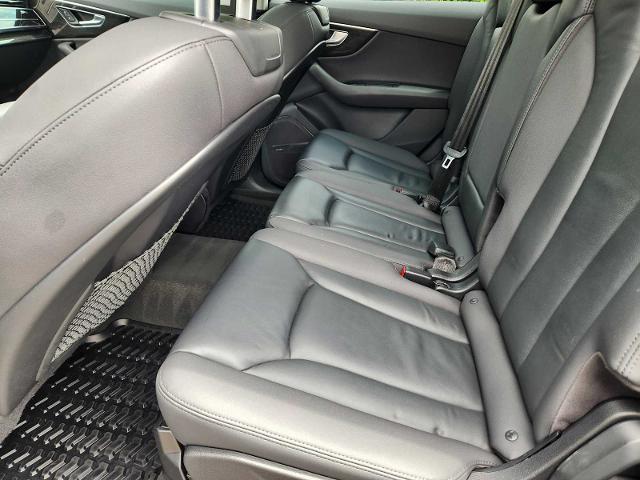 2020 Audi Q7 Vehicle Photo in HOUSTON, TX 77079