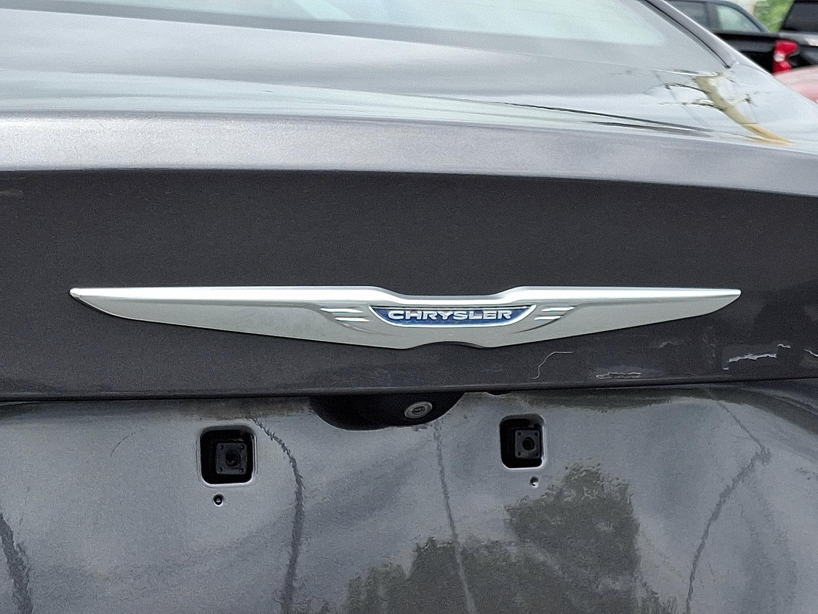 2015 Chrysler 200 Vehicle Photo in BETHLEHEM, PA 18017-9401