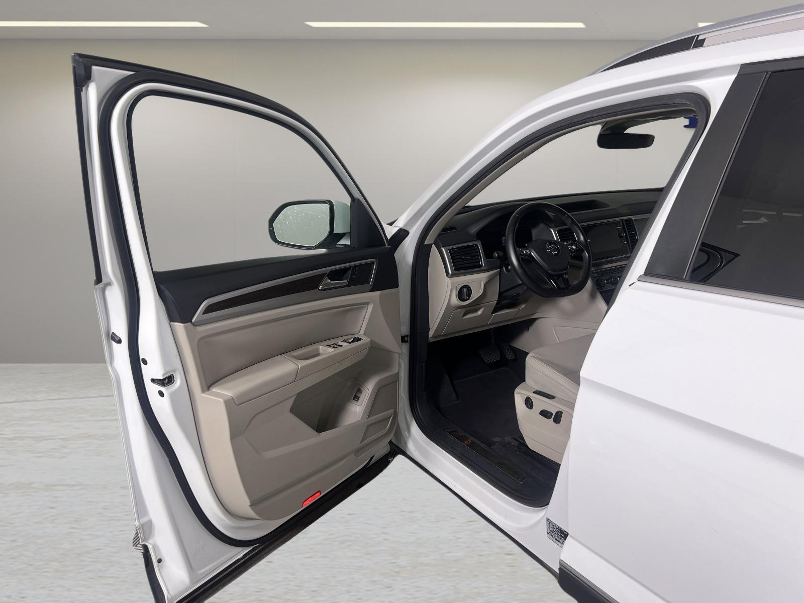 2019 Volkswagen Atlas Vehicle Photo in Georgetown, TX 78626