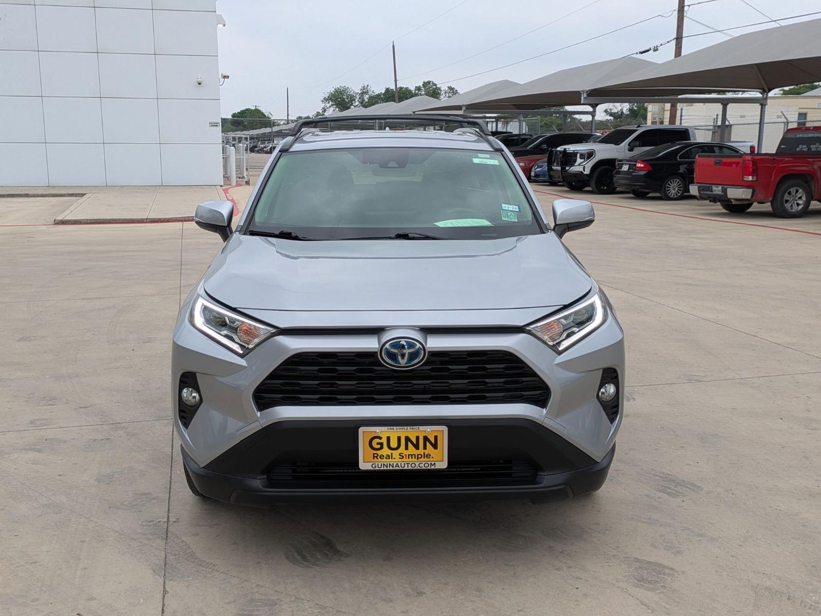 2020 Toyota RAV4 Vehicle Photo in SELMA, TX 78154-1460