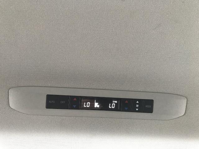2023 Toyota Sienna Vehicle Photo in GREEN BAY, WI 54303-3330