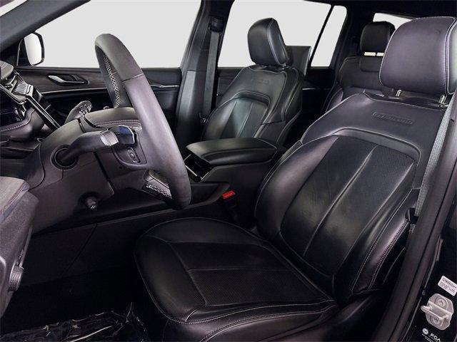 2023 Jeep Grand Cherokee L Vehicle Photo in PUYALLUP, WA 98371-4149