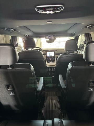 2024 Jeep Grand Cherokee L Vehicle Photo in Peoria, IL 61615
