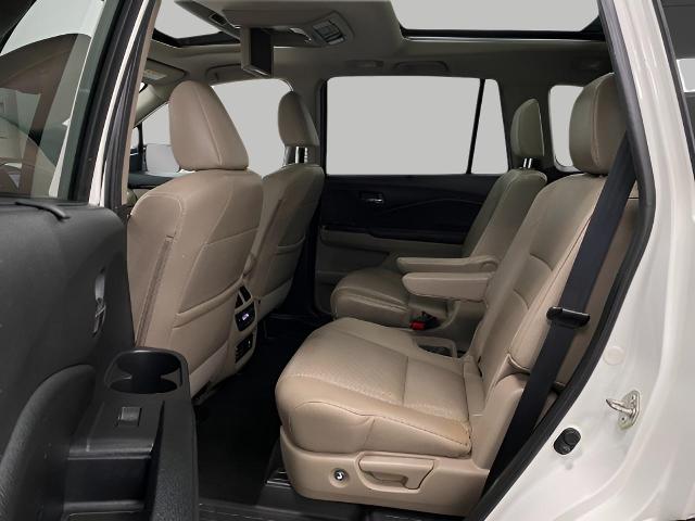 2018 Honda Pilot Vehicle Photo in Appleton, WI 54913