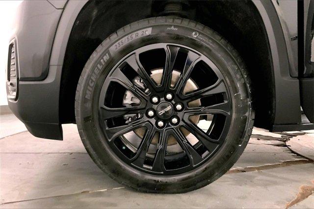 2023 GMC Acadia Vehicle Photo in KANSAS CITY, MO 64114-4502
