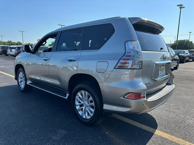 2022 Lexus GX 460 Vehicle Photo in COLUMBIA, MO 65203-3903