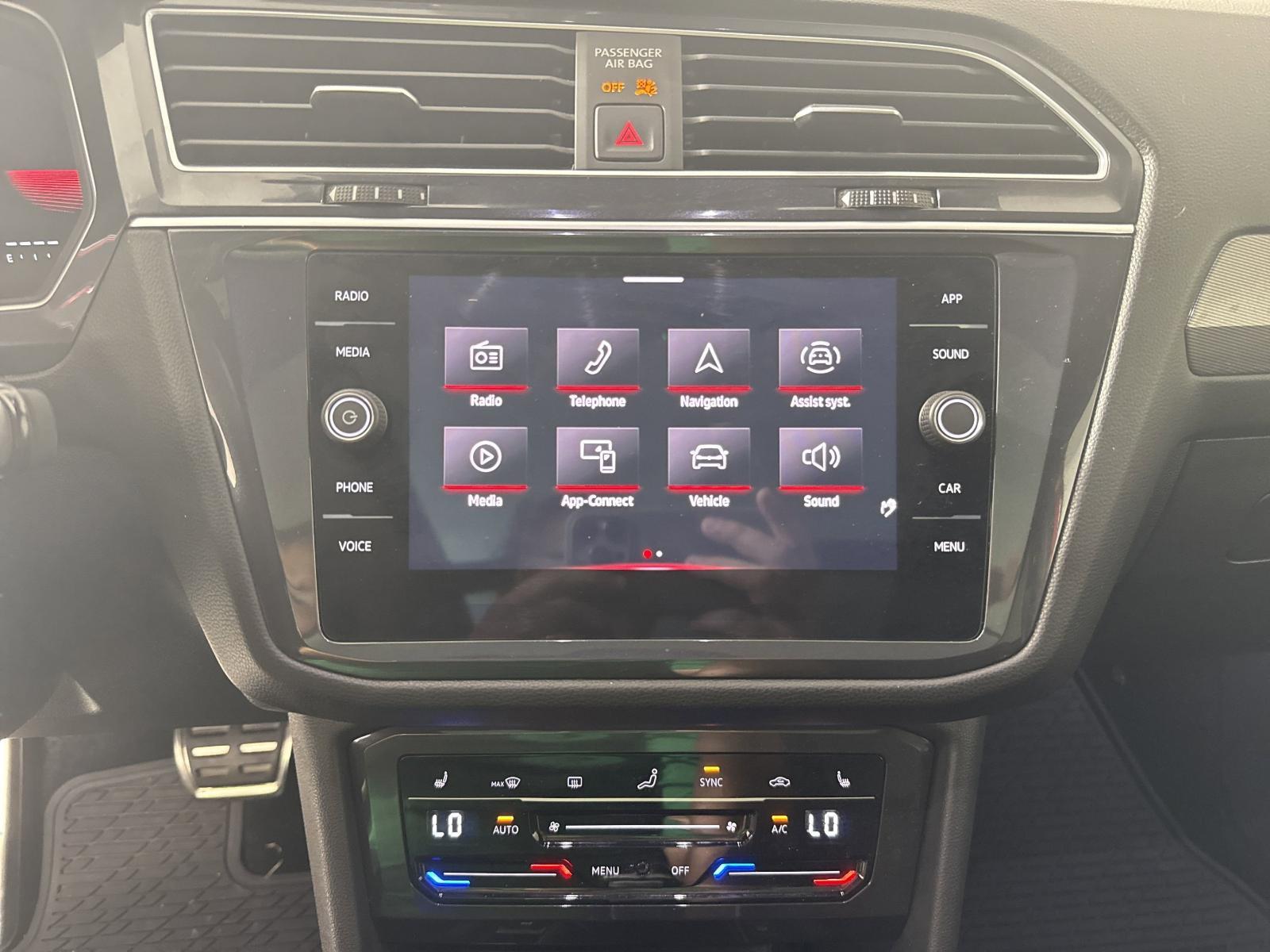 2024 Volkswagen Tiguan Vehicle Photo in Georgetown, TX 78626