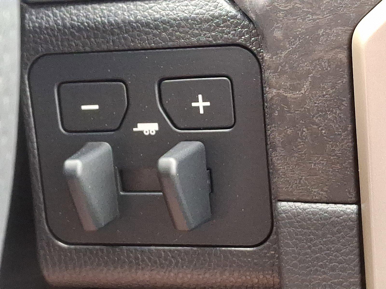 2025 Toyota Tacoma 4WD Vehicle Photo in Harrisburg, PA 17111