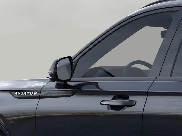 2025 Lincoln Aviator Vehicle Photo in Neenah, WI 54956