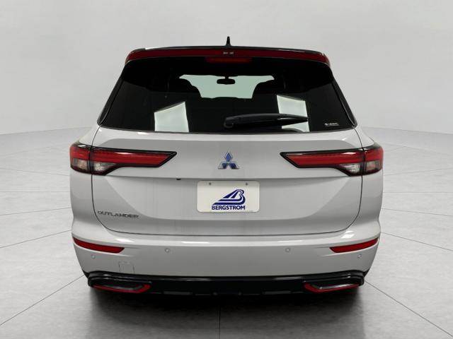 2024 Mitsubishi Outlander Vehicle Photo in Appleton, WI 54913