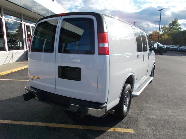 2022 Chevrolet Express Cargo 2500 Vehicle Photo in LOWELL, MA 01852-4336