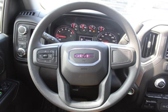 2025 GMC Sierra 2500 HD Vehicle Photo in Greenville, TX 75402