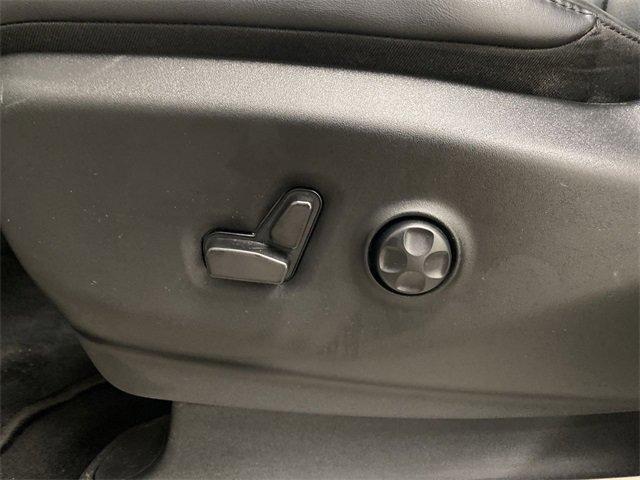 2023 Chrysler Pacifica Vehicle Photo in PORTLAND, OR 97225-3518