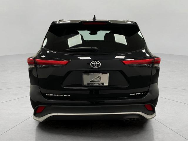 2021 Toyota Highlander Vehicle Photo in Appleton, WI 54913