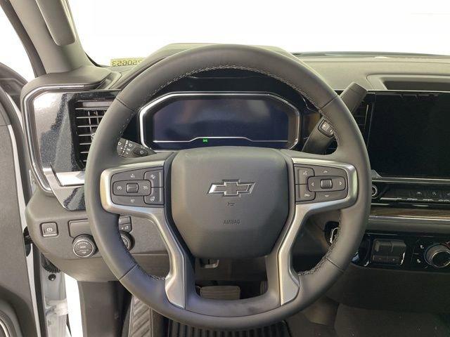 2025 Chevrolet Silverado 1500 Vehicle Photo in PHOENIX, AZ 85014-3381