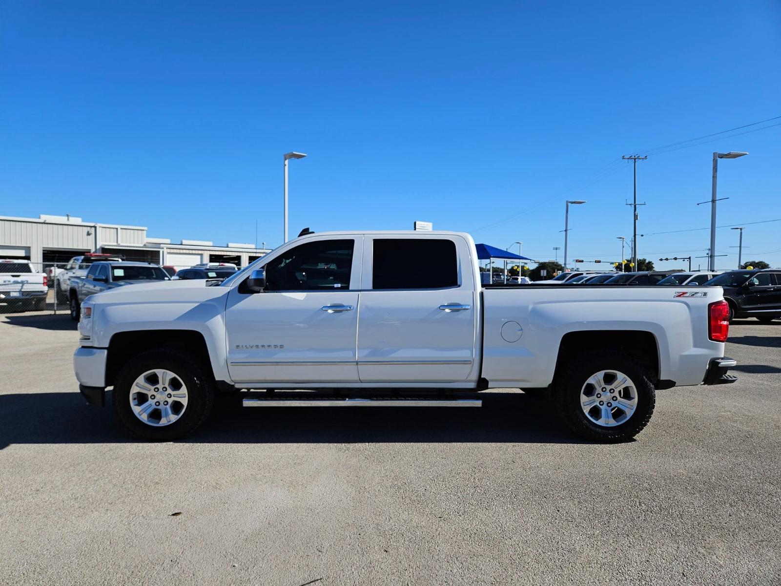 2017 Chevrolet Silverado 1500 Vehicle Photo in Seguin, TX 78155