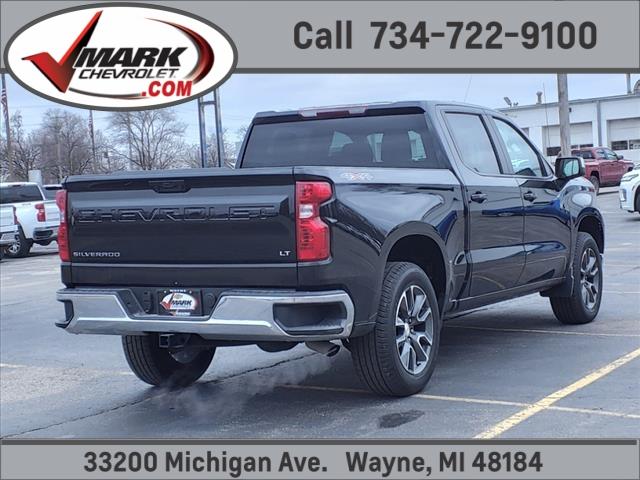 Used 2023 Chevrolet Silverado 1500 LT with VIN 1GCPDKEK4PZ135593 for sale in Wayne, MI