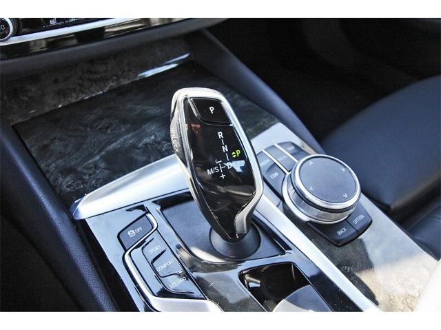 2020 BMW 5 Series Vehicle Photo in ROSENBERG, TX 77471-5675