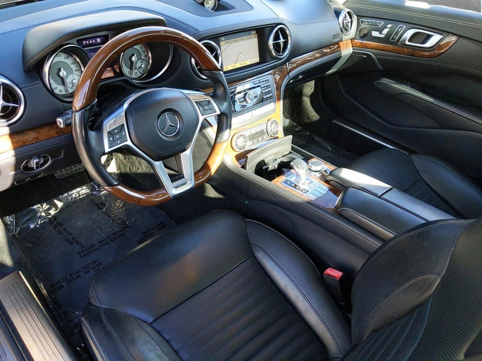 2013 Mercedes-Benz SL-Class Vehicle Photo in Cockeysville, MD 21030