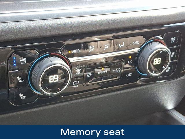 2024 Chevrolet Silverado 3500 HD Vehicle Photo in PAWLING, NY 12564-3219