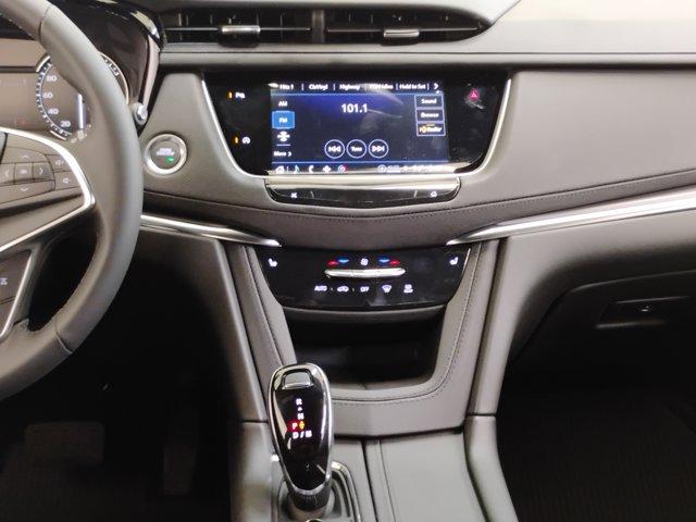 2025 Cadillac XT5 Vehicle Photo in PINEVILLE, NC 28134-8495