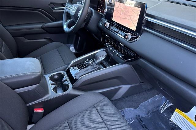 2025 GMC Canyon Vehicle Photo in ELK GROVE, CA 95757-8703