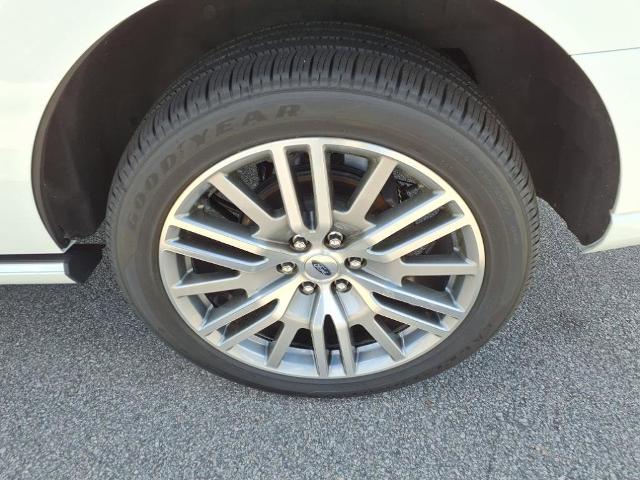 2022 Ford Expedition Vehicle Photo in HENDERSON, NC 27536-2966