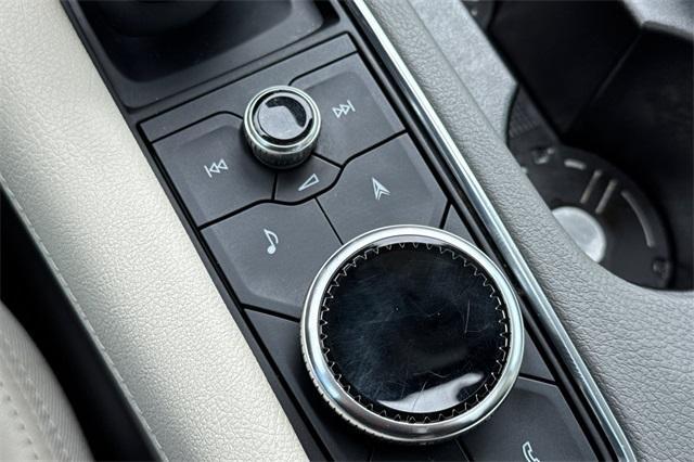 2022 Cadillac XT5 Vehicle Photo in ELK GROVE, CA 95757-8703