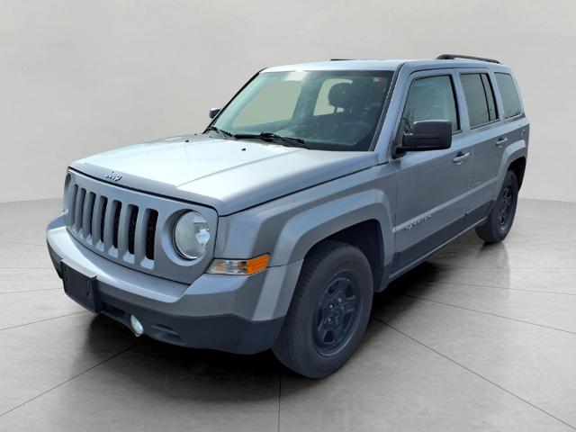 2016 Jeep Patriot Vehicle Photo in Oshkosh, WI 54904